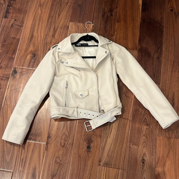 Zara Faux Leather jacket - Picture 1 of 5